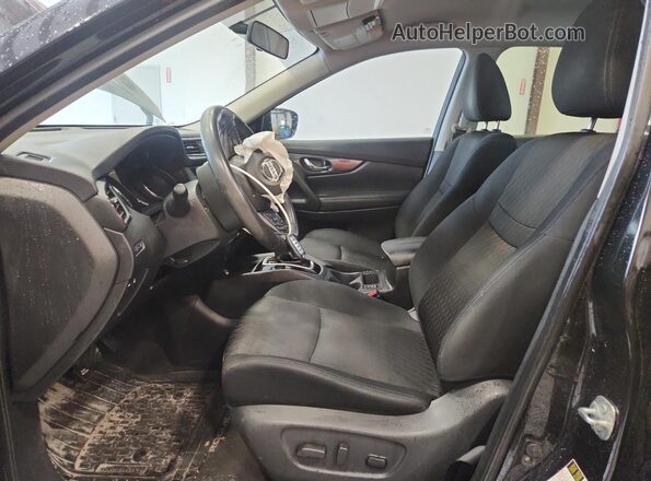 KNMAT2MTXJP596738 2018 NISSAN ROGUE Black Front interior view