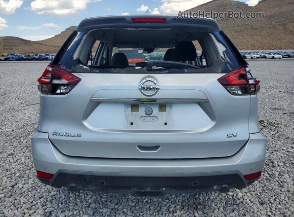 KNMAT2MTXKP508577 2019 NISSAN ROGUE Серебряный Вид сзади