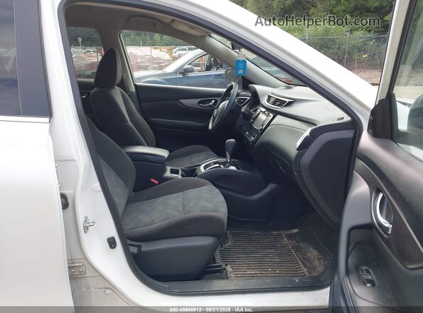KNMAT2MV0GP602301 2016 NISSAN ROGUE White Front interior view