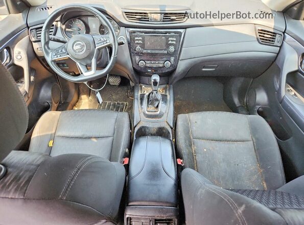 KNMAT2MV0HP528816 2017 NISSAN ROGUE Black Widok deski rozdzielczej