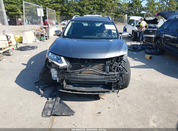 KNMAT2MV0HP530436 2017 NISSAN ROGUE Gray Front view