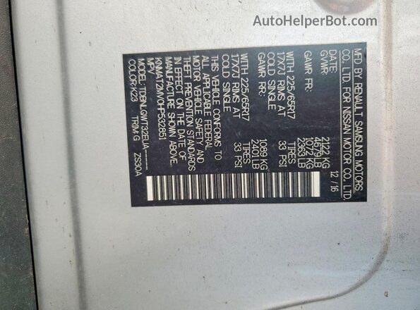 KNMAT2MV0HP532851 2017 NISSAN ROGUE Silver Widok wnętrza 360 stopni