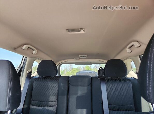 KNMAT2MV0HP587123 2017 NISSAN ROGUE Silver უკანა სავარძლების ხედი