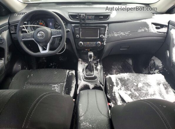 KNMAT2MV0JP527722 2018 NISSAN ROGUE Белый Вид панели приборов