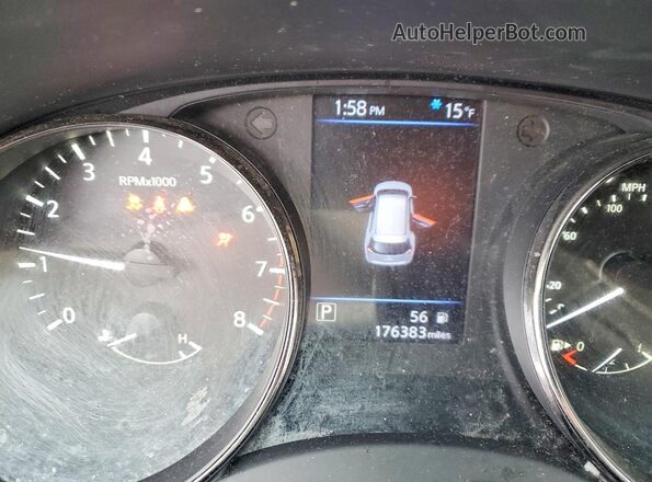 KNMAT2MV0JP527722 2018 NISSAN ROGUE Белый Вид щитка приборов