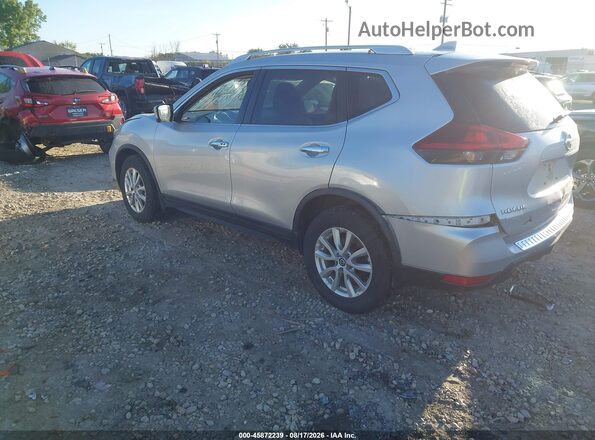 KNMAT2MV0JP545685 2018 NISSAN ROGUE Серебряный Задняя левая четверть