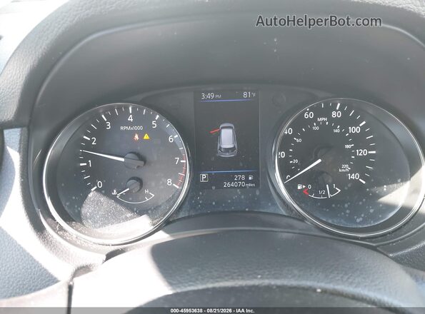 KNMAT2MV0JP560882 2018 NISSAN ROGUE White Вид задніх сидінь