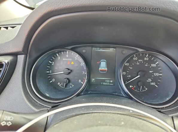 KNMAT2MV1HP513743 2017 NISSAN ROGUE Угольный Вид щитка приборов