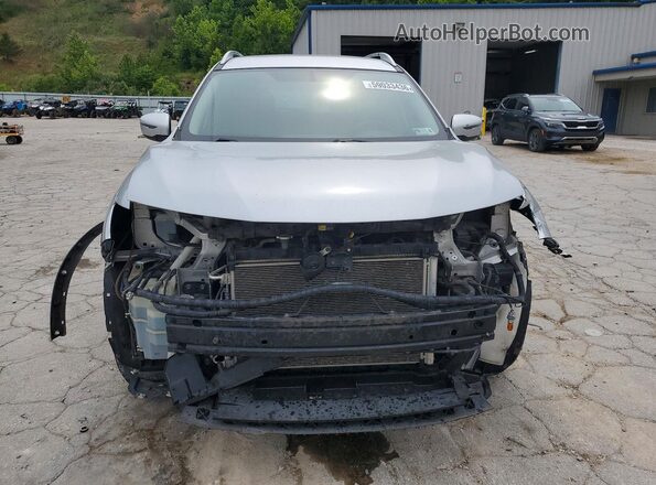 KNMAT2MV1HP525150 2017 NISSAN ROGUE Silver Դիմացի տեսք