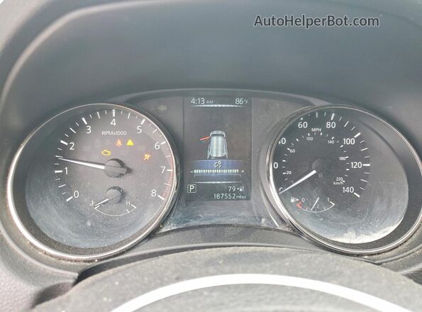 KNMAT2MV1HP525150 2017 NISSAN ROGUE Silver Սարքավորումների վահանակի տեսք