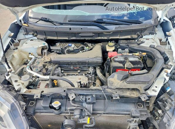 KNMAT2MV1HP528484 2017 NISSAN ROGUE Белый Вид подкапотного пространства