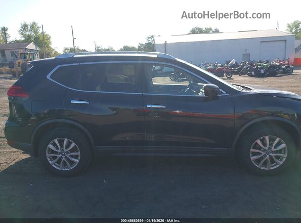 KNMAT2MV1HP528730 2017 NISSAN ROGUE Black Rear interior view