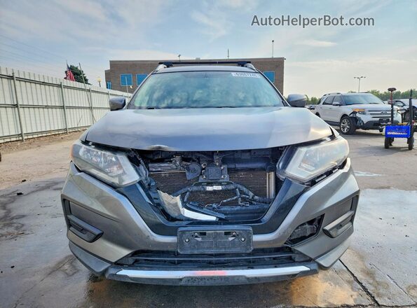 KNMAT2MV1HP605936 2017 NISSAN ROGUE Gray წინა ხედი