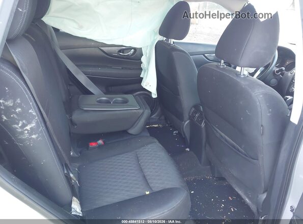 KNMAT2MV1JP561247 2018 NISSAN ROGUE Silver Вид наклейки з VIN-кодом