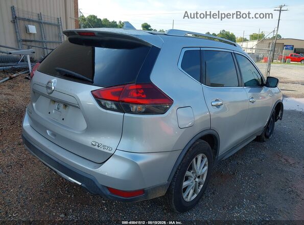KNMAT2MV1JP561247 2018 NISSAN ROGUE Silver Задня права чверть