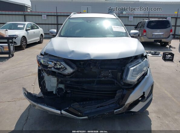 KNMAT2MV1KP518920 2019 NISSAN ROGUE Серебряный Вид задней части салона