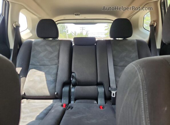 KNMAT2MV2GP625742 2016 NISSAN ROGUE Black Vista de los asientos traseros
