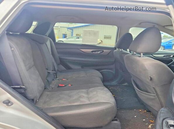 KNMAT2MV2GP655405 2016 NISSAN ROGUE Silver Vista de los asientos traseros