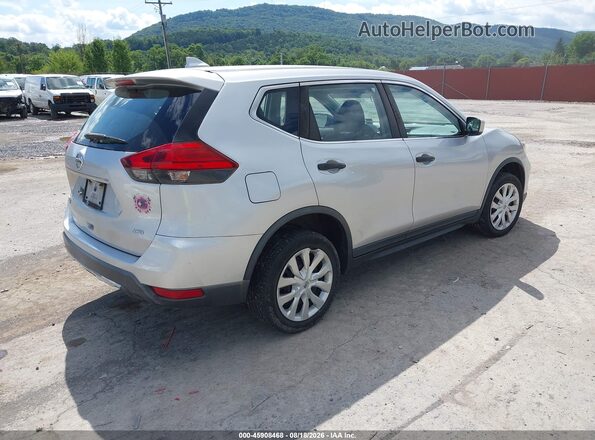 KNMAT2MV3HP569716 2017 NISSAN ROGUE Серебряный Задняя правая четверть
