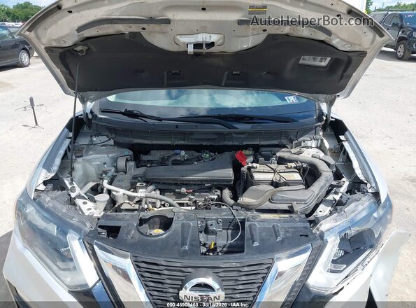 KNMAT2MV3HP569716 2017 NISSAN ROGUE Серебряный Вид сзади