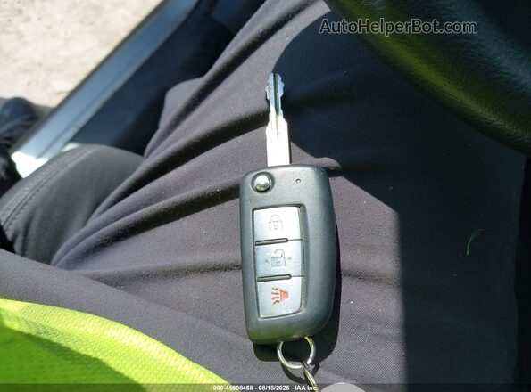 KNMAT2MV3HP569716 2017 NISSAN ROGUE Серебряный Вид панели приборов