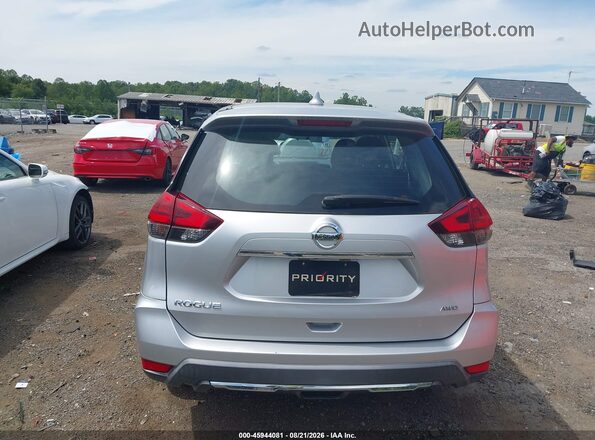 KNMAT2MV3JP502779 2018 NISSAN ROGUE Silver 