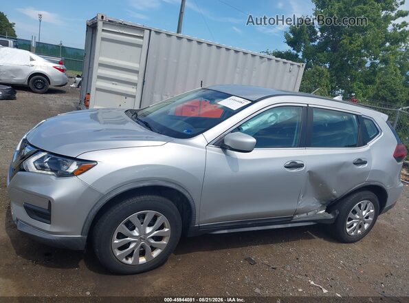 KNMAT2MV3JP502779 2018 NISSAN ROGUE Silver 360 interior view