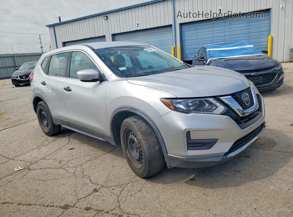 KNMAT2MV3JP547057 2018 NISSAN ROGUE Silver Widok z przodu