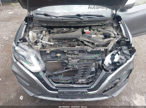 KNMAT2MV3JP553280 2018 NISSAN ROGUE Gray Rear view
