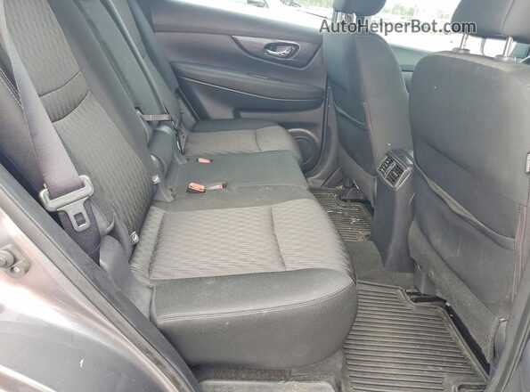 KNMAT2MV3JP574002 2018 NISSAN ROGUE Gray Սալոնի հետևի տեսք