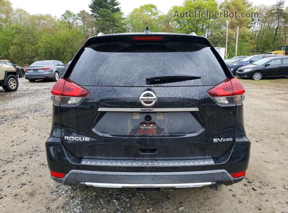 KNMAT2MV3JP622467 2018 NISSAN ROGUE Black Widok z tyłu