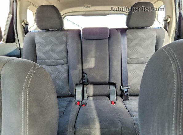 KNMAT2MV4GP624642 2016 NISSAN ROGUE Black Հետևի նստատեղերի տեսք