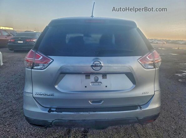 KNMAT2MV4GP670584 2016 NISSAN ROGUE Silver Вид ззаду