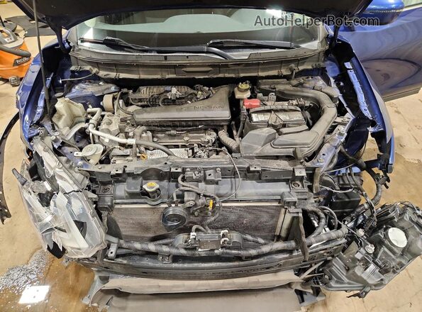 KNMAT2MV4JP550906 2018 NISSAN ROGUE Синий Вид подкапотного пространства