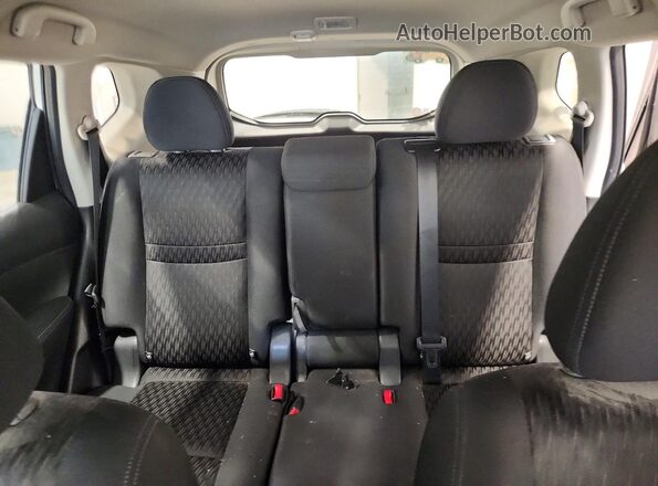 KNMAT2MV4JP553952 2018 NISSAN ROGUE Серый Вид задних сидений
