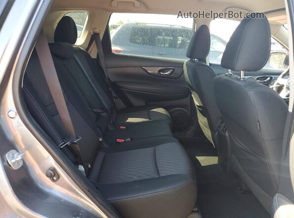 KNMAT2MV4JP577751 2018 NISSAN ROGUE Gray უკანა სალონის ხედი