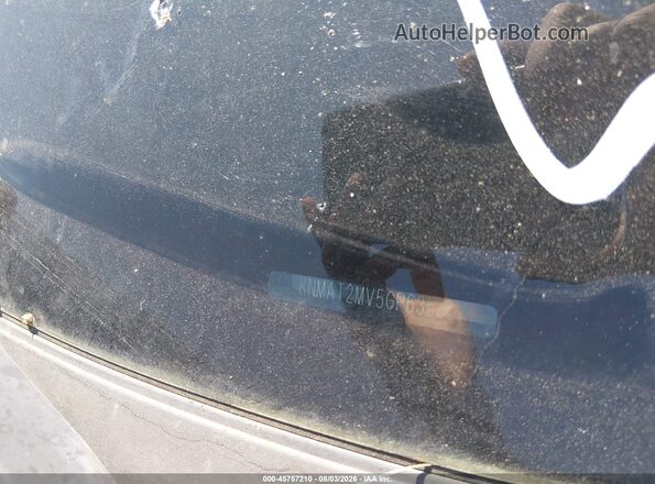 KNMAT2MV5GP635357 2016 NISSAN ROGUE Black Engine compartment view