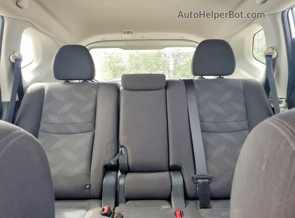 KNMAT2MV5GP667547 2016 NISSAN ROGUE Серебряный Вид задних сидений