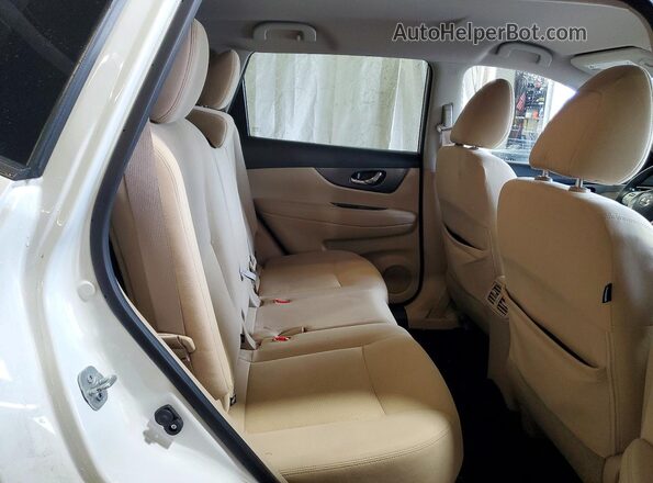 KNMAT2MV5GP679097 2016 NISSAN ROGUE Белый Вид задней части салона
