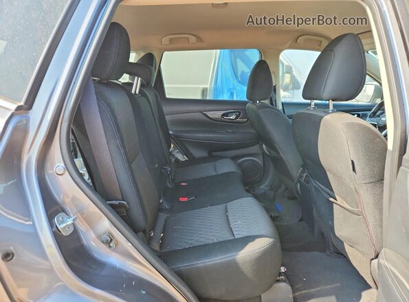 KNMAT2MV5HP582550 2017 NISSAN ROGUE Серый Вид задних сидений