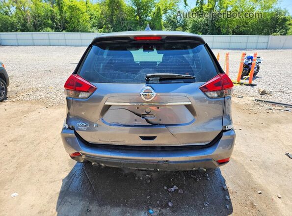 KNMAT2MV5JP546749 2018 NISSAN ROGUE Silver Rear view