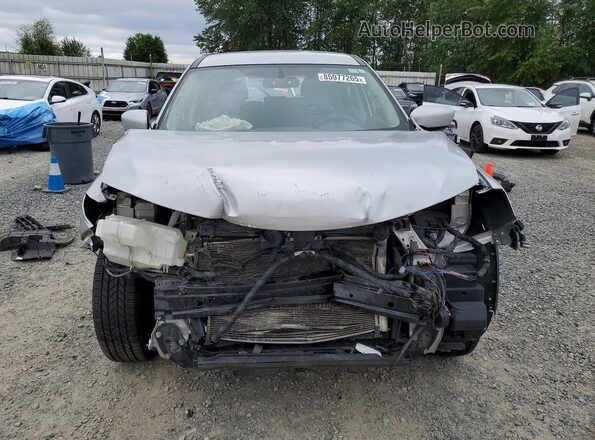 KNMAT2MV5JP552759 2018 NISSAN ROGUE Серебряный Вид спереди