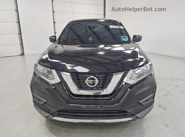 KNMAT2MV5JP568511 2018 NISSAN ROGUE Черный Вид задней части салона