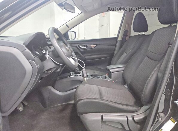 KNMAT2MV5JP568511 2018 NISSAN ROGUE Черный 