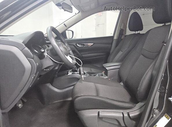 KNMAT2MV5JP568511 2018 NISSAN ROGUE Черный 