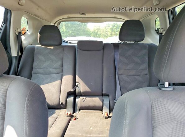 KNMAT2MV6GP638929 2016 NISSAN ROGUE Black Rear seats view