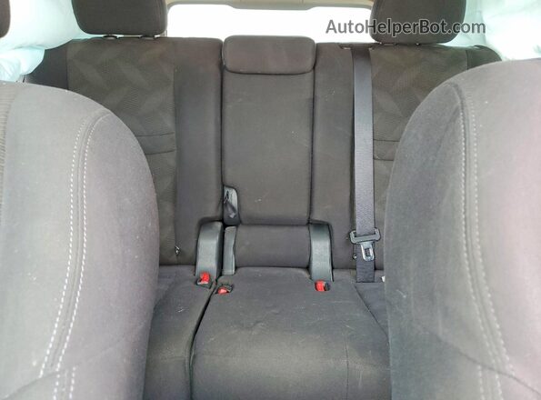KNMAT2MV6GP699634 2016 NISSAN ROGUE Red Հետևի նստատեղերի տեսք