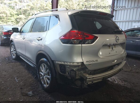 KNMAT2MV6HP509283 2017 NISSAN ROGUE Серебряный Задняя левая четверть