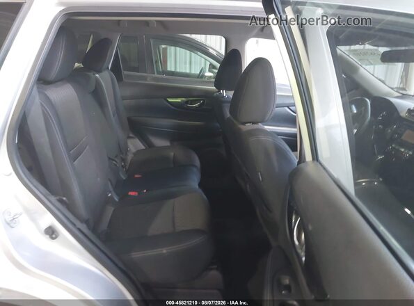 KNMAT2MV6HP509283 2017 NISSAN ROGUE Серебряный Вид наклейки с VIN-кодом