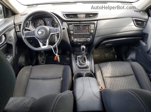 KNMAT2MV6JP557548 2018 NISSAN ROGUE Black Առջևի վահանակի տեսք